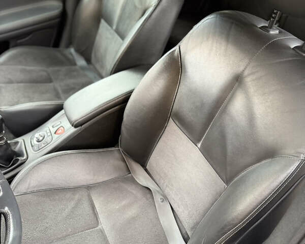 Рено Лагуна 2007 в Тернополе на Automoto.ua Серый Рено Лагуна, объемом двигателя 1.87 л и пробегом 420 тыс. км за 4700 $, фото 27 на Automoto.ua