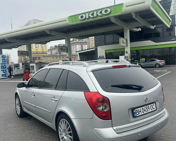 Серый Рено Лагуна, объемом двигателя 0 л и пробегом 233 тыс. км за 4600 $, фото 5 на Automoto.ua