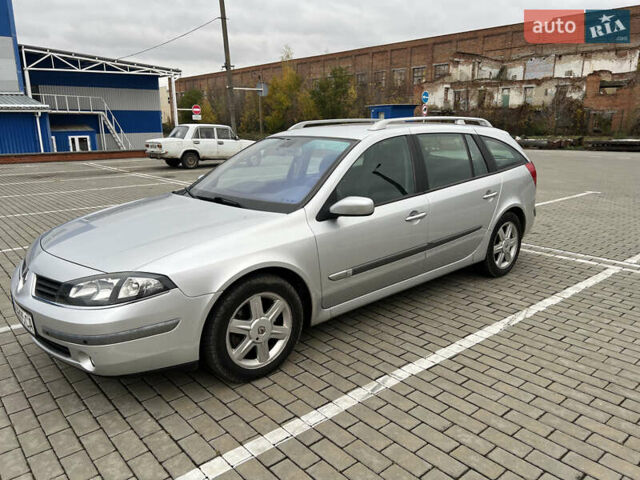 Серый Рено Лагуна, объемом двигателя 2 л и пробегом 230 тыс. км за 6100 $, фото 1 на Automoto.ua
