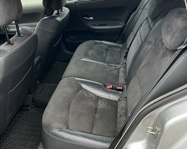 Серый Рено Лагуна, объемом двигателя 2 л и пробегом 230 тыс. км за 6100 $, фото 14 на Automoto.ua