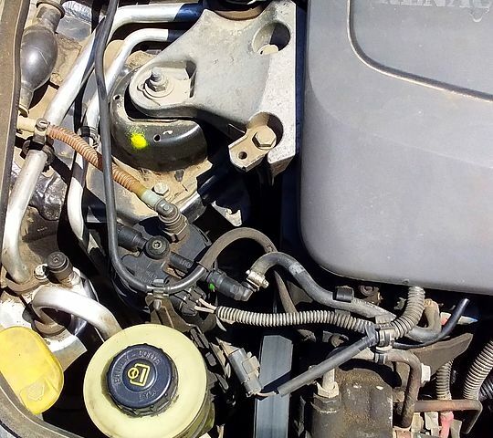 Сірий Рено Лагуна, об'ємом двигуна 1.9 л та пробігом 350 тис. км за 4200 $, фото 3 на Automoto.ua