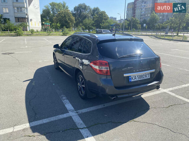 Серый Рено Лагуна, объемом двигателя 2 л и пробегом 293 тыс. км за 7000 $, фото 1 на Automoto.ua
