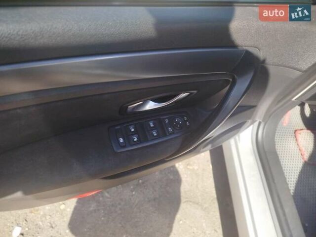 Сірий Рено Лагуна, об'ємом двигуна 1.5 л та пробігом 306 тис. км за 6500 $, фото 7 на Automoto.ua