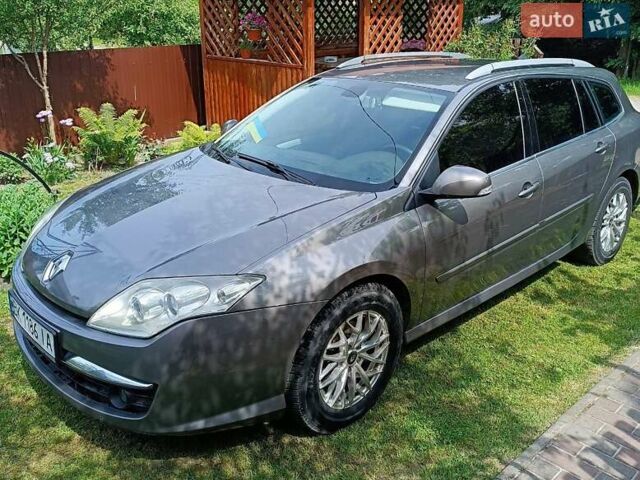 Серый Рено Лагуна, объемом двигателя 2 л и пробегом 290 тыс. км за 5150 $, фото 4 на Automoto.ua