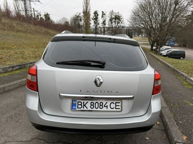 Серый Рено Лагуна, объемом двигателя 2 л и пробегом 268 тыс. км за 5800 $, фото 3 на Automoto.ua