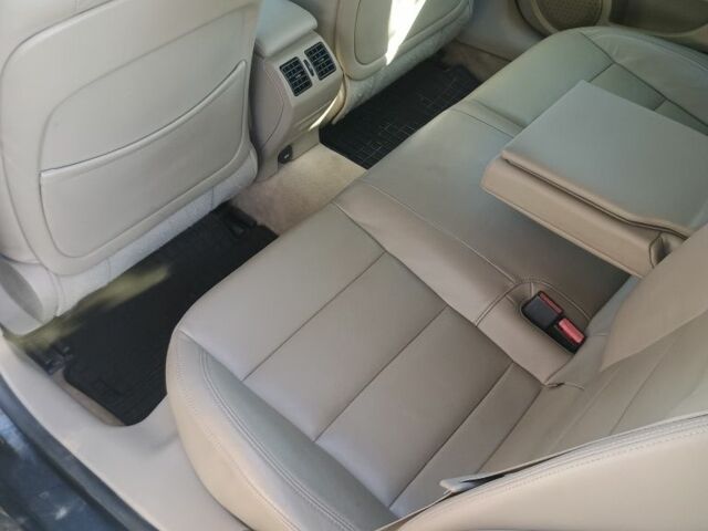 Серый Рено Лагуна, объемом двигателя 2 л и пробегом 245 тыс. км за 6900 $, фото 5 на Automoto.ua