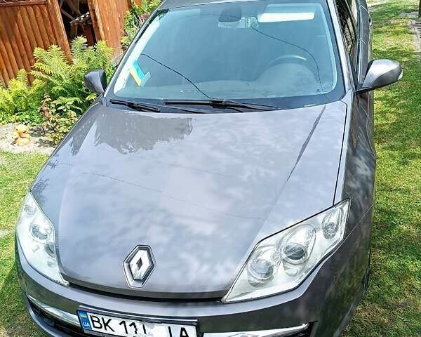 Серый Рено Лагуна, объемом двигателя 2 л и пробегом 290 тыс. км за 5150 $, фото 1 на Automoto.ua