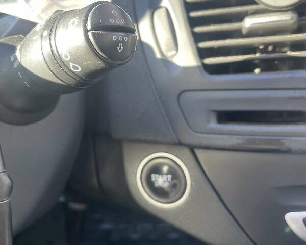 Серый Рено Лагуна, объемом двигателя 2 л и пробегом 270 тыс. км за 6900 $, фото 22 на Automoto.ua