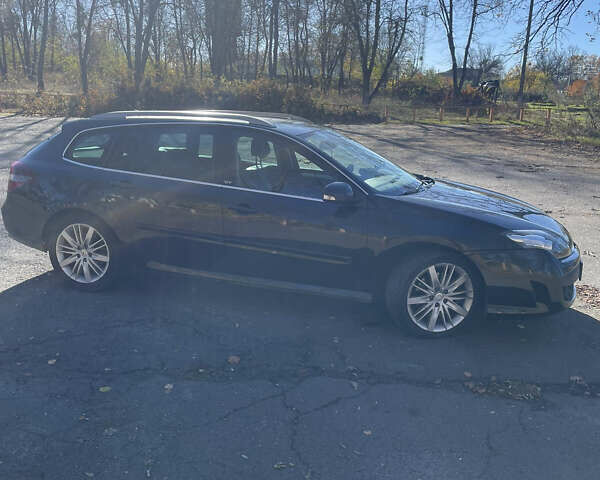 Серый Рено Лагуна, объемом двигателя 2 л и пробегом 270 тыс. км за 6900 $, фото 2 на Automoto.ua