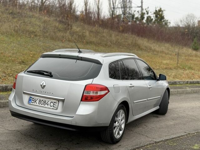 Серый Рено Лагуна, объемом двигателя 2 л и пробегом 268 тыс. км за 5800 $, фото 2 на Automoto.ua