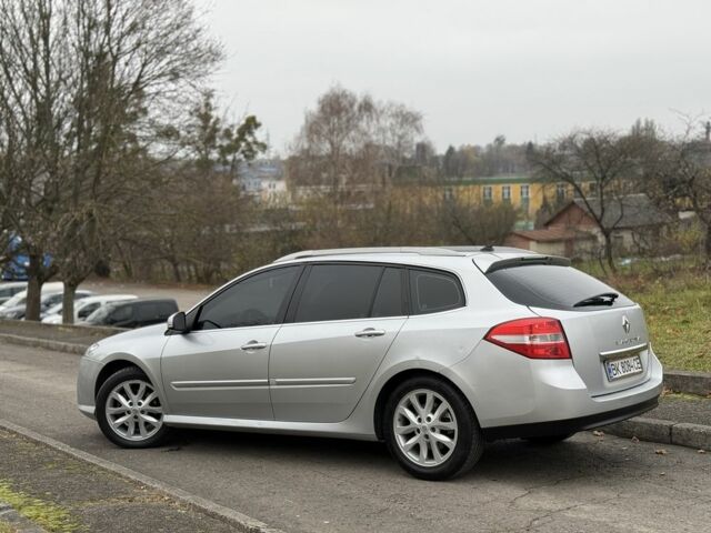 Серый Рено Лагуна, объемом двигателя 2 л и пробегом 268 тыс. км за 5800 $, фото 1 на Automoto.ua