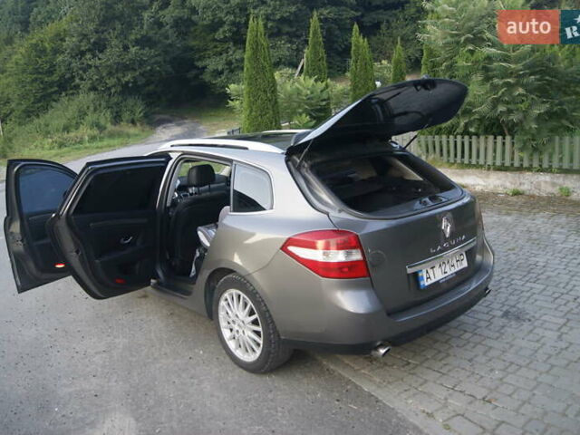 Серый Рено Лагуна, объемом двигателя 2 л и пробегом 219 тыс. км за 6600 $, фото 31 на Automoto.ua
