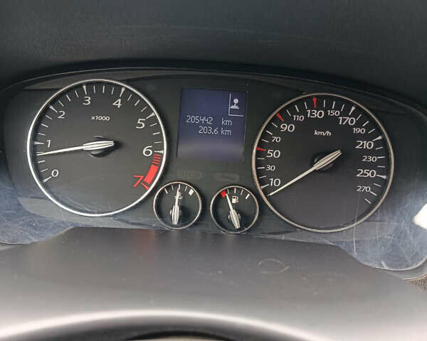 Серый Рено Лагуна, объемом двигателя 1.6 л и пробегом 205 тыс. км за 5250 $, фото 16 на Automoto.ua