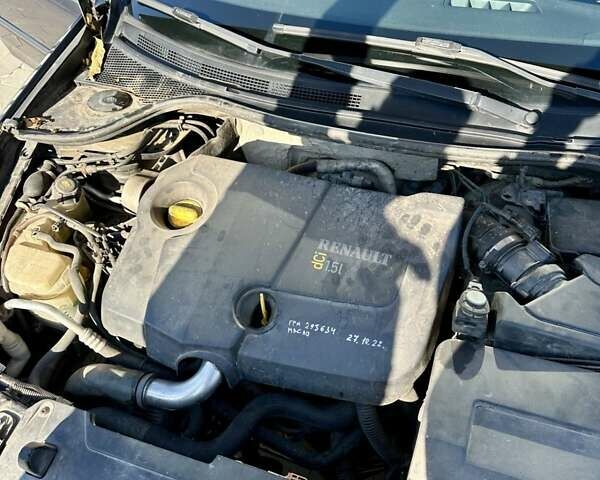 Сірий Рено Лагуна, об'ємом двигуна 1.5 л та пробігом 331 тис. км за 5200 $, фото 34 на Automoto.ua