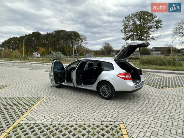 Серый Рено Лагуна, объемом двигателя 1.5 л и пробегом 266 тыс. км за 6100 $, фото 12 на Automoto.ua