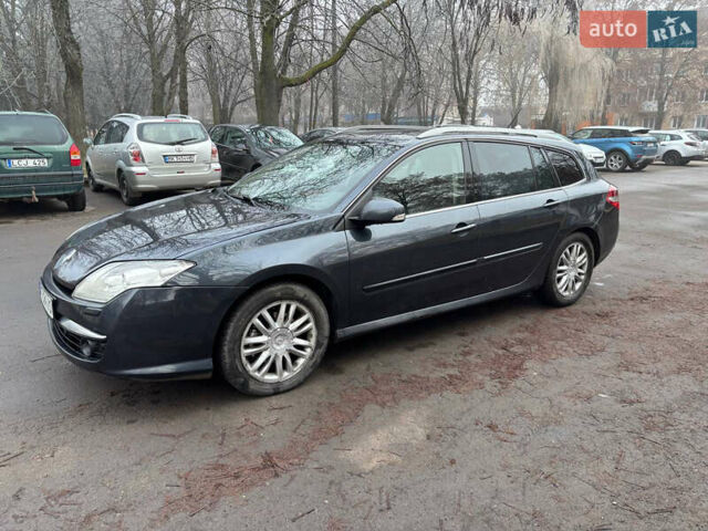 Серый Рено Лагуна, объемом двигателя 2 л и пробегом 294 тыс. км за 5400 $, фото 3 на Automoto.ua