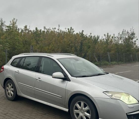 Серый Рено Лагуна, объемом двигателя 2 л и пробегом 250 тыс. км за 6500 $, фото 2 на Automoto.ua