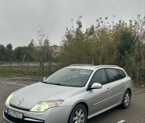 Серый Рено Лагуна, объемом двигателя 2 л и пробегом 250 тыс. км за 6500 $, фото 1 на Automoto.ua