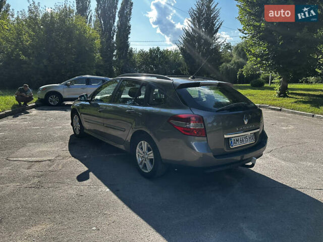 Серый Рено Лагуна, объемом двигателя 1.5 л и пробегом 328 тыс. км за 6100 $, фото 4 на Automoto.ua