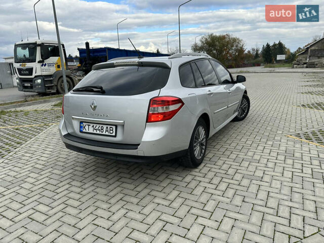 Серый Рено Лагуна, объемом двигателя 1.5 л и пробегом 266 тыс. км за 6100 $, фото 10 на Automoto.ua