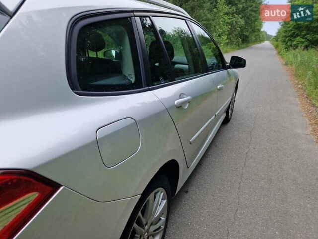 Серый Рено Лагуна, объемом двигателя 2 л и пробегом 171 тыс. км за 6750 $, фото 8 на Automoto.ua