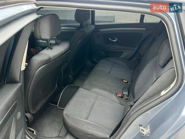 Сірий Рено Лагуна, об'ємом двигуна 2 л та пробігом 400 тис. км за 3999 $, фото 12 на Automoto.ua