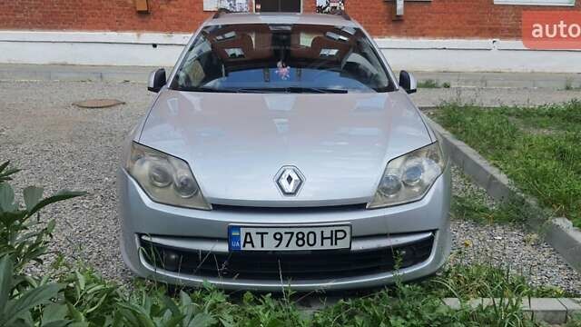 Серый Рено Лагуна, объемом двигателя 1.46 л и пробегом 370 тыс. км за 5000 $, фото 3 на Automoto.ua