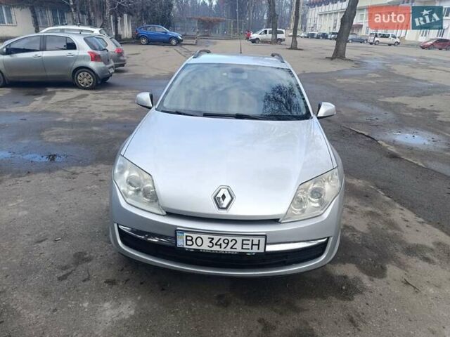Серый Рено Лагуна, объемом двигателя 2 л и пробегом 300 тыс. км за 6800 $, фото 12 на Automoto.ua
