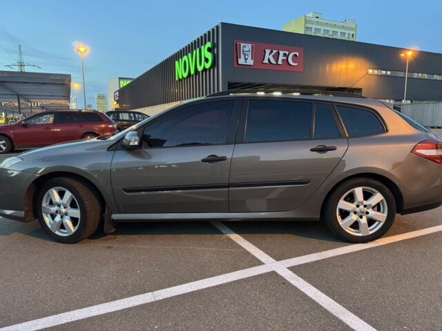 Серый Рено Лагуна, объемом двигателя 1.5 л и пробегом 295 тыс. км за 5100 $, фото 6 на Automoto.ua