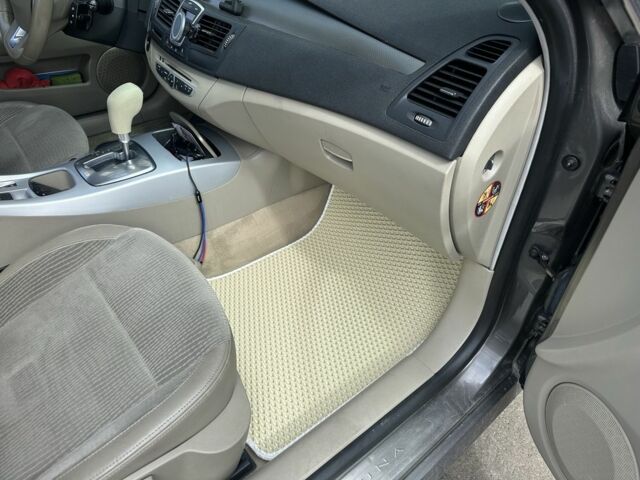 Сірий Рено Лагуна, об'ємом двигуна 2 л та пробігом 245 тис. км за 6800 $, фото 4 на Automoto.ua