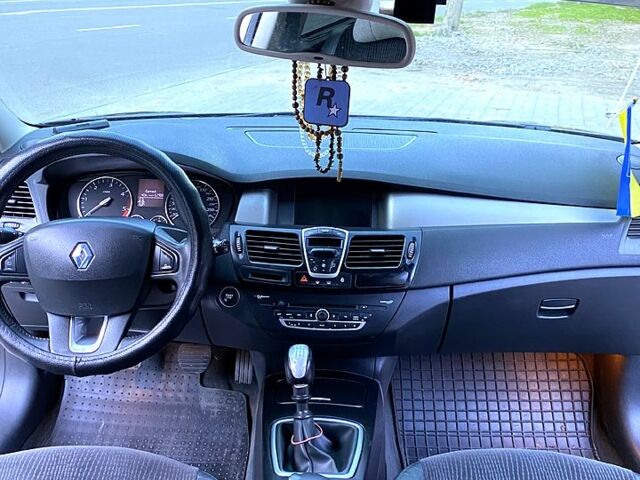 Рено Лагуна 2008 в Виннице на Automoto.ua Серый Рено Лагуна, объемом двигателя 1.5 л и пробегом 365 тыс. км за 5400 $, фото 6 на Automoto.ua