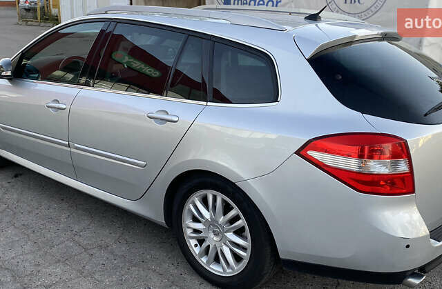 Сірий Рено Лагуна, об'ємом двигуна 2 л та пробігом 272 тис. км за 6200 $, фото 1 на Automoto.ua