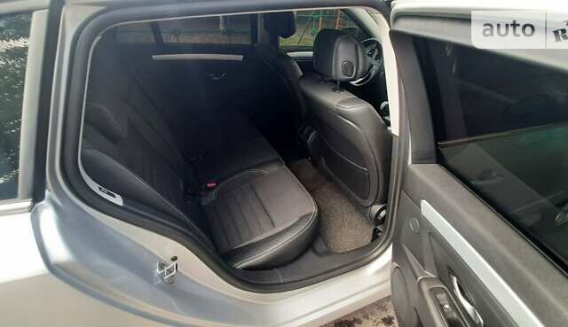 Серый Рено Лагуна, объемом двигателя 2 л и пробегом 221 тыс. км за 6500 $, фото 10 на Automoto.ua