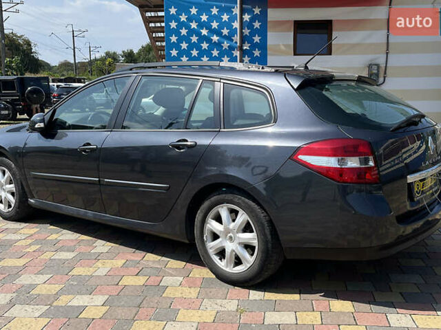 Рено Лагуна 2008 в Стрые на Automoto.ua Серый Рено Лагуна, объемом двигателя 1.46 л и пробегом 205 тыс. км за 6999 $, фото 4 на Automoto.ua