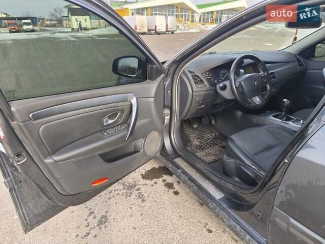 Серый Рено Лагуна, объемом двигателя 2 л и пробегом 253 тыс. км за 7400 $, фото 13 на Automoto.ua