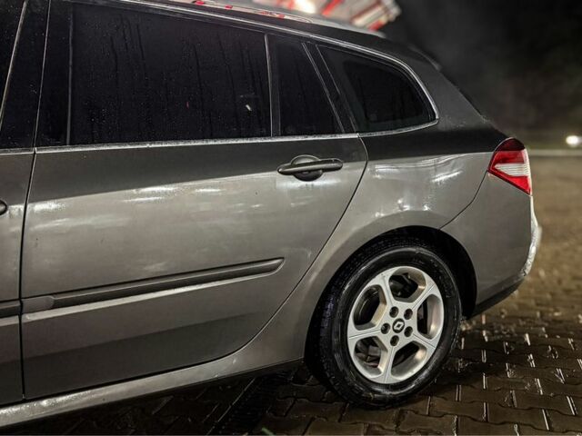 Рено Лагуна 2009 у Луцьку на Automoto.ua Сірий Рено Лагуна, об'ємом двигуна 1.5 л та пробігом 320 тис. км за 5500 $, фото 3 на Automoto.ua