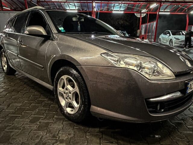 Рено Лагуна 2009 у Луцьку на Automoto.ua Сірий Рено Лагуна, об'ємом двигуна 1.5 л та пробігом 320 тис. км за 5500 $, фото 6 на Automoto.ua