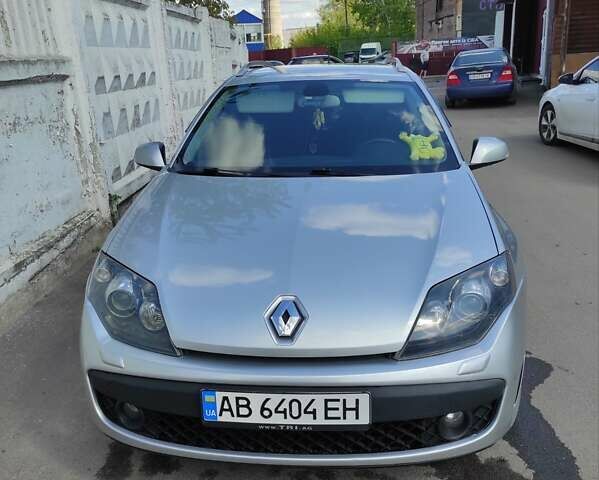 Рено Лагуна 2009 в Виннице на Automoto.ua Серый Рено Лагуна, объемом двигателя 2 л и пробегом 250 тыс. км за 7600 $, фото 1 на Automoto.ua