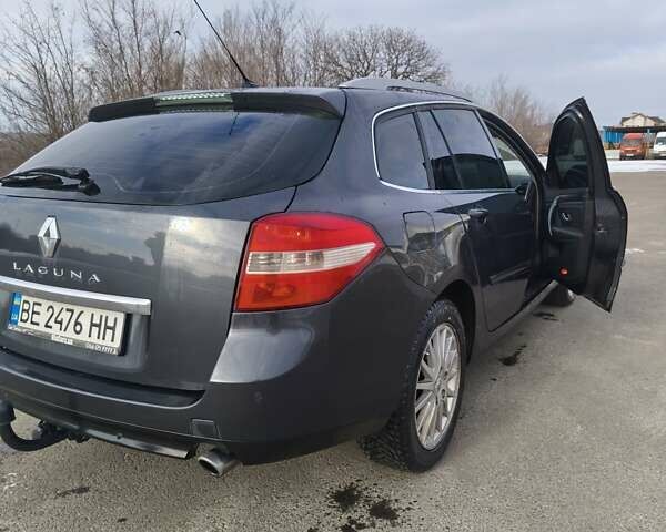 Серый Рено Лагуна, объемом двигателя 2 л и пробегом 253 тыс. км за 7400 $, фото 1 на Automoto.ua