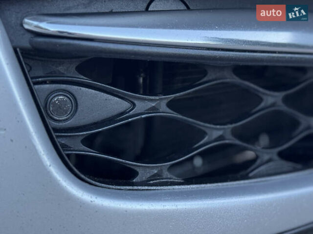 Серый Рено Лагуна, объемом двигателя 2 л и пробегом 199 тыс. км за 5499 $, фото 16 на Automoto.ua