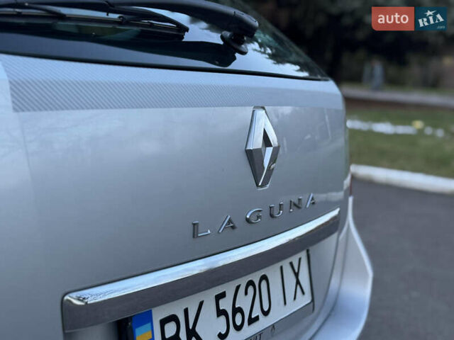 Серый Рено Лагуна, объемом двигателя 2 л и пробегом 199 тыс. км за 5499 $, фото 27 на Automoto.ua