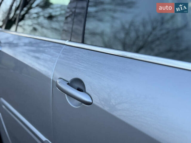 Серый Рено Лагуна, объемом двигателя 2 л и пробегом 199 тыс. км за 5499 $, фото 22 на Automoto.ua