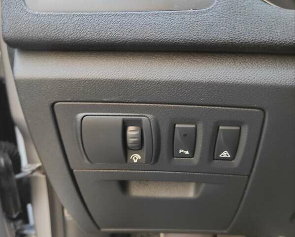 Рено Лагуна 2009 в Виннице на Automoto.ua Серый Рено Лагуна, объемом двигателя 2 л и пробегом 250 тыс. км за 7600 $, фото 11 на Automoto.ua