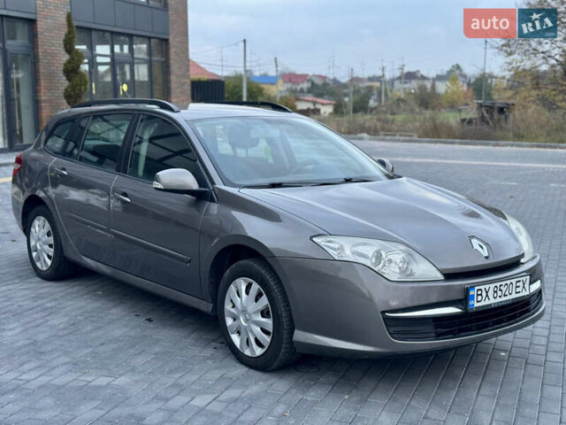 Рено Лагуна 2009 в Виннице на Automoto.ua Серый Рено Лагуна, объемом двигателя 1.5 л и пробегом 249 тыс. км за 6249 $, фото 7 на Automoto.ua