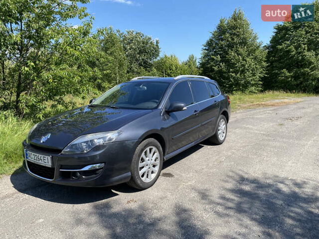 Серый Рено Лагуна, объемом двигателя 2 л и пробегом 273 тыс. км за 6600 $, фото 2 на Automoto.ua