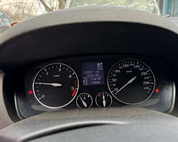 Серый Рено Лагуна, объемом двигателя 2 л и пробегом 323 тыс. км за 7500 $, фото 8 на Automoto.ua