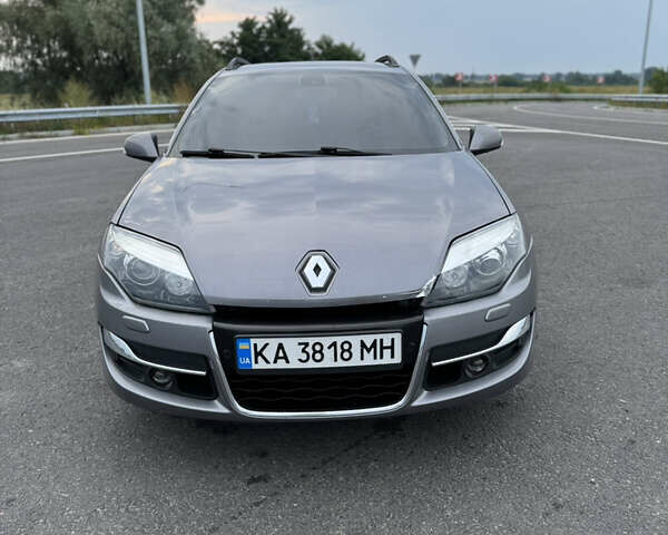 Сірий Рено Лагуна, об'ємом двигуна 2 л та пробігом 400 тис. км за 6400 $, фото 2 на Automoto.ua
