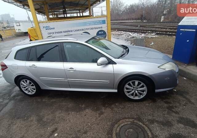 Серый Рено Лагуна, объемом двигателя 2 л и пробегом 285 тыс. км за 6300 $, фото 6 на Automoto.ua