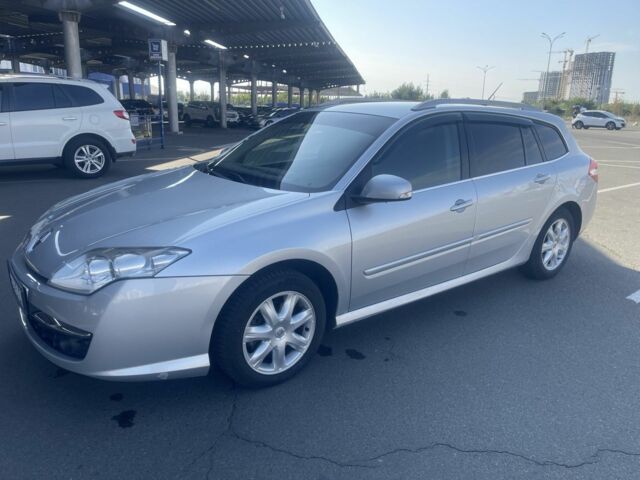 Серый Рено Лагуна, объемом двигателя 1.46 л и пробегом 180 тыс. км за 6930 $, фото 19 на Automoto.ua