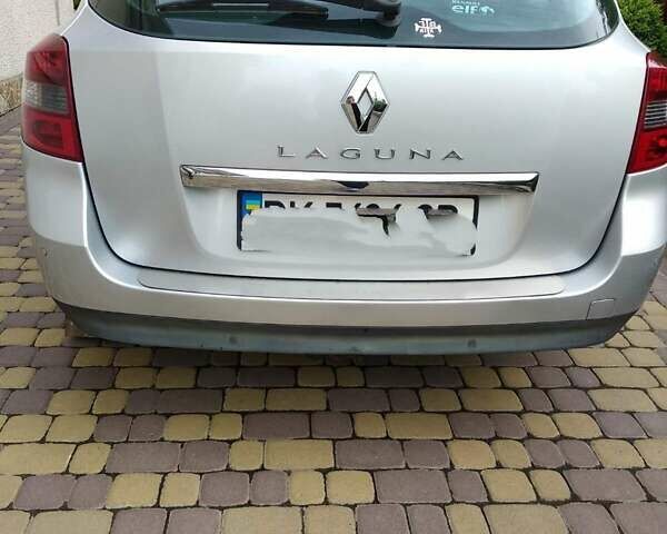 Серый Рено Лагуна, объемом двигателя 1.5 л и пробегом 178 тыс. км за 5500 $, фото 4 на Automoto.ua